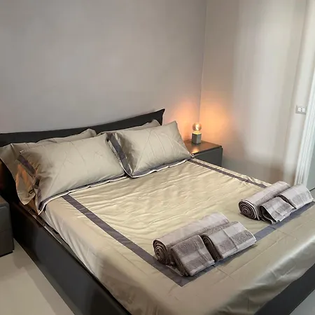 Apartment Maison Chic Spagna Two