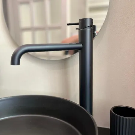 Maison Chic Spagna Two *